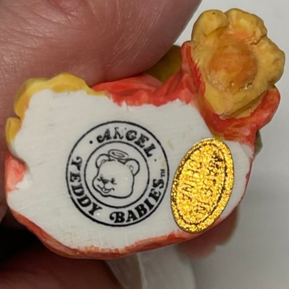 VINTAGE Teddy Angel Babies Christmas Angel Bear Figurine 1990's - Picture 6 of 6